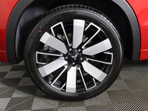 2025 Mitsubishi Outlander SEL