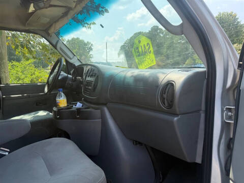 2006 Ford E-Series E-350 SD
