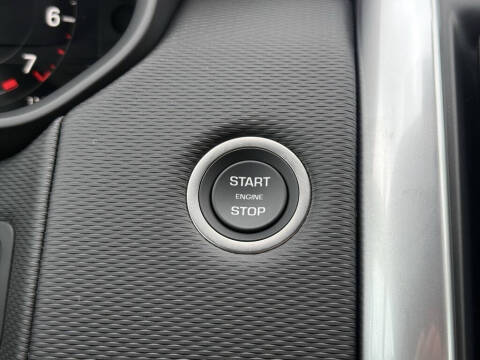 2025 Land Rover Discovery P300 Dynamic SE