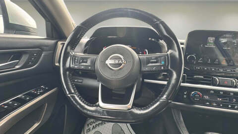 2022 Nissan Pathfinder Platinum