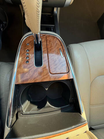 2011 Nissan Murano LE