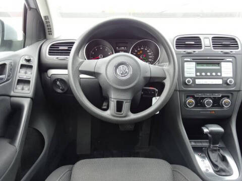 2010 Volkswagen Golf 2.5L PZEV