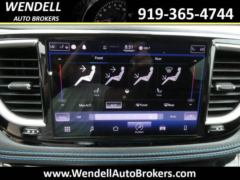 2021 Chrysler Pacifica Touring L