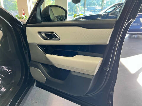 2019 Land Rover Range Rover Velar P250 R-Dynamic SE