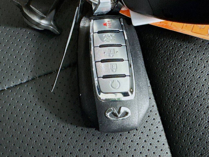 2022 Infiniti Q50 Luxe