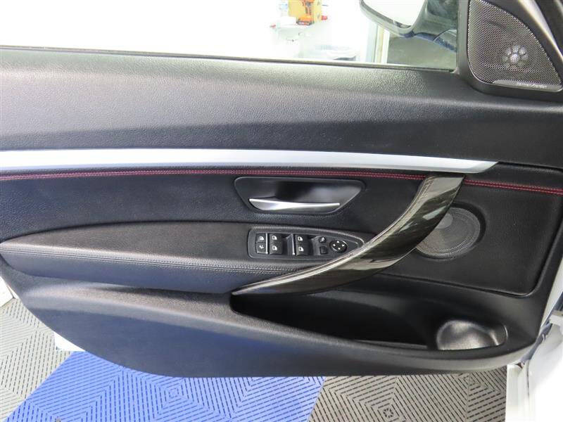 2017 BMW 3 Series 340i xDrive Gran Turismo