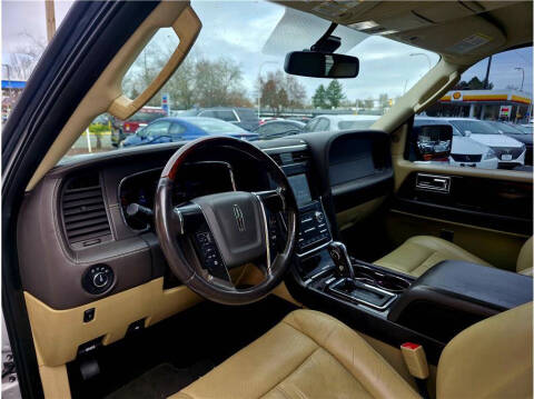 2015 Lincoln Navigator