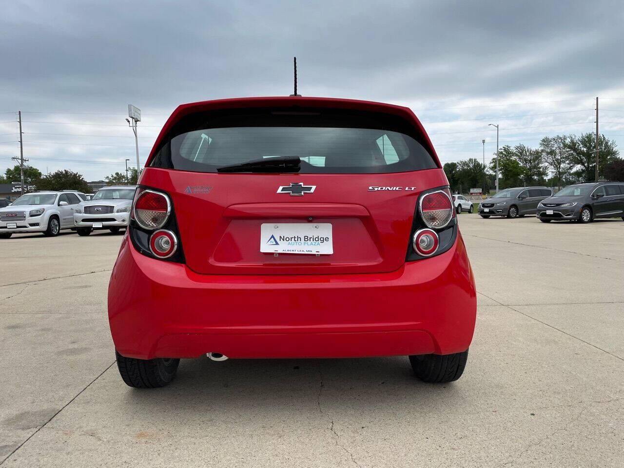 2015 Chevrolet Sonic LT photo 22