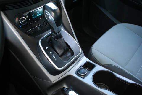 2013 Ford C-MAX Hybrid SE