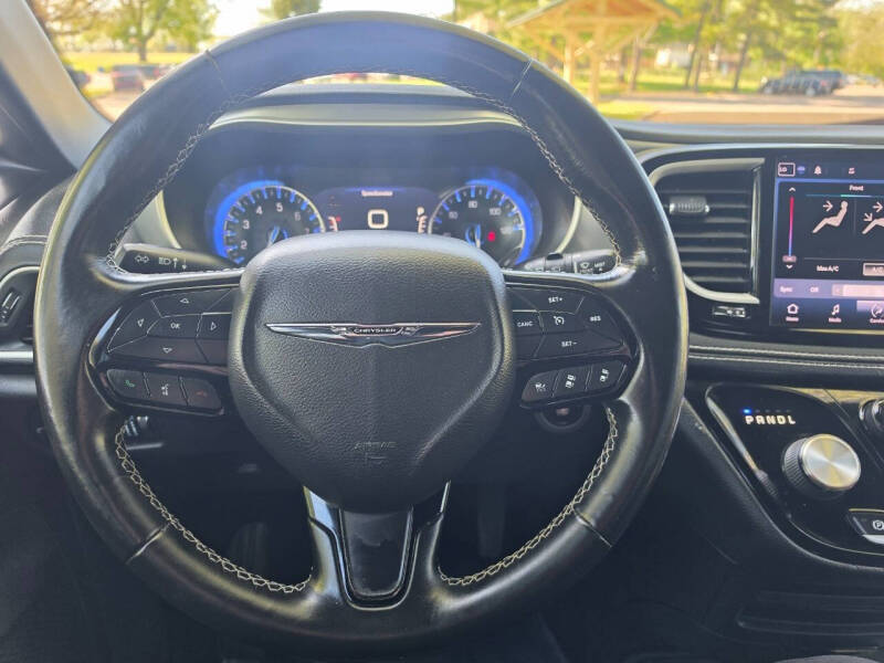 2021 Chrysler Pacifica Touring