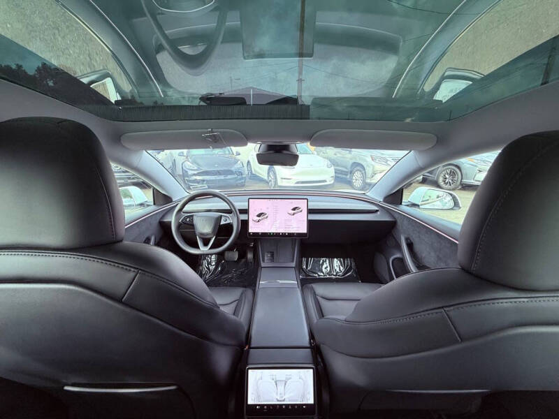 2025 Tesla Model 3 Long Range