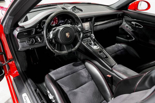 2016 Porsche 911 Targa 4 GTS