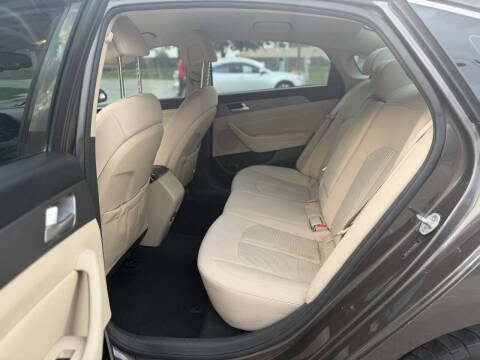 2015 Hyundai Sonata SE