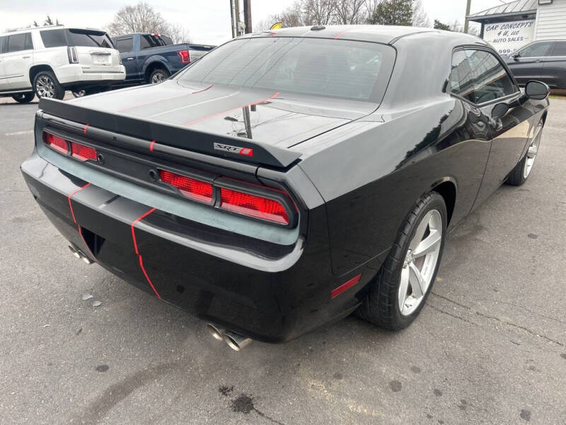 2009 Dodge Challenger SRT8