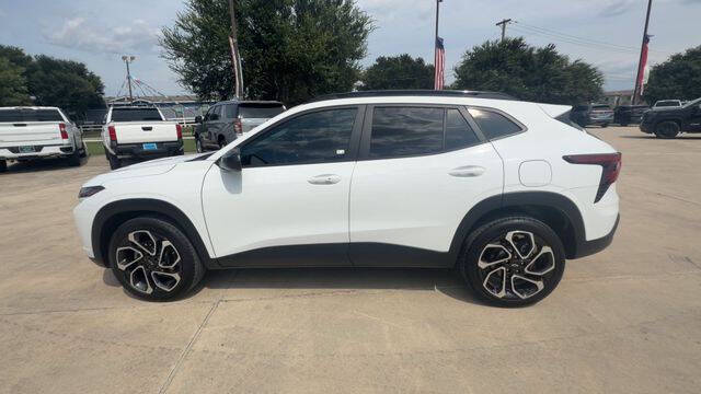 2025 Chevrolet Trax RS