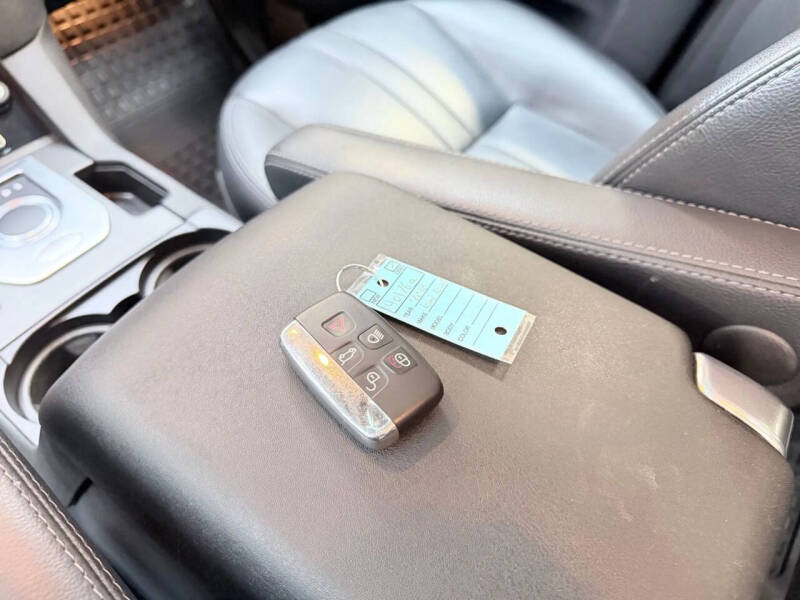 2015 Land Rover LR4 HSE