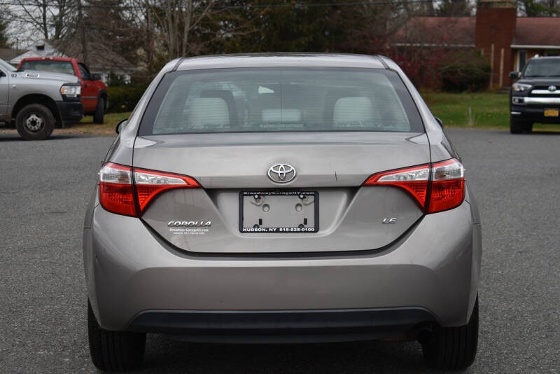 2015 Toyota Corolla LE