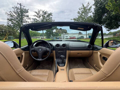 2000 Mazda MX-5 Miata