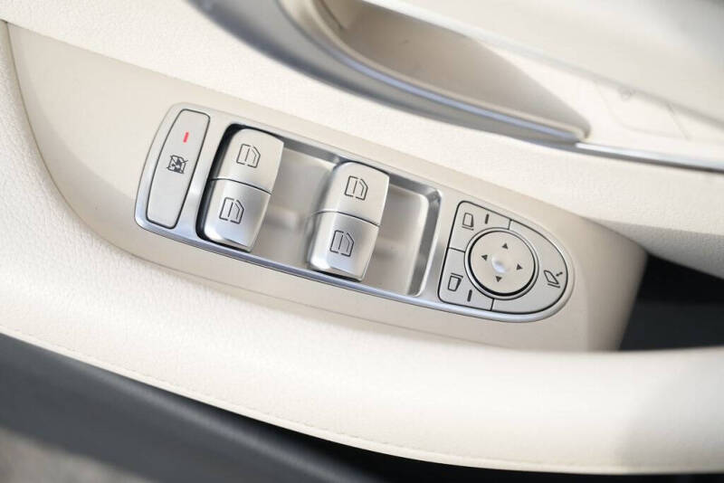 2019 Mercedes-Benz E-Class E 300 4MATIC