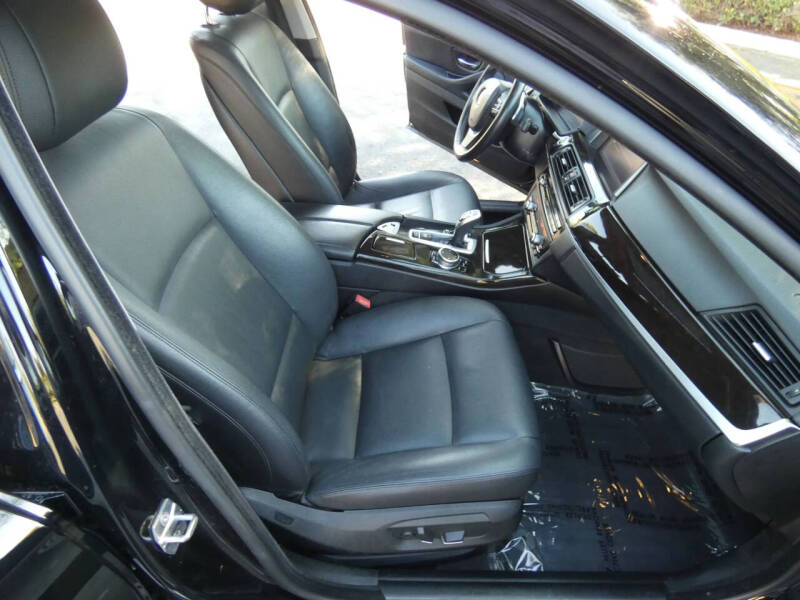 2016 BMW 5 Series 535i