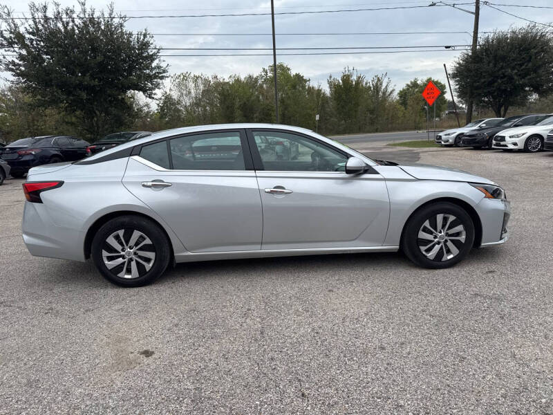 2023 Nissan Altima 2.5 S