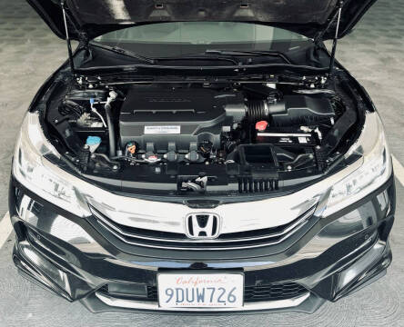 2017 Honda Accord Touring