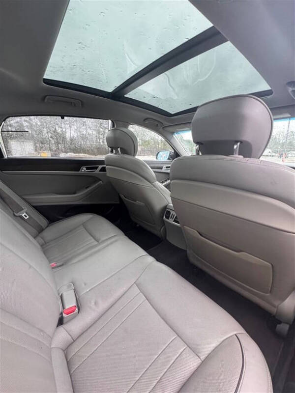 2015 Hyundai Genesis