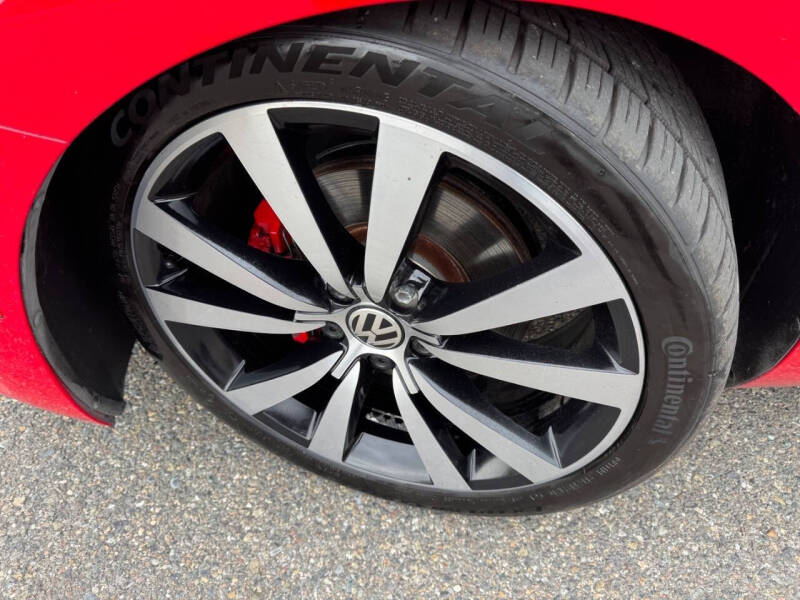 2012 Volkswagen Beetle Turbo