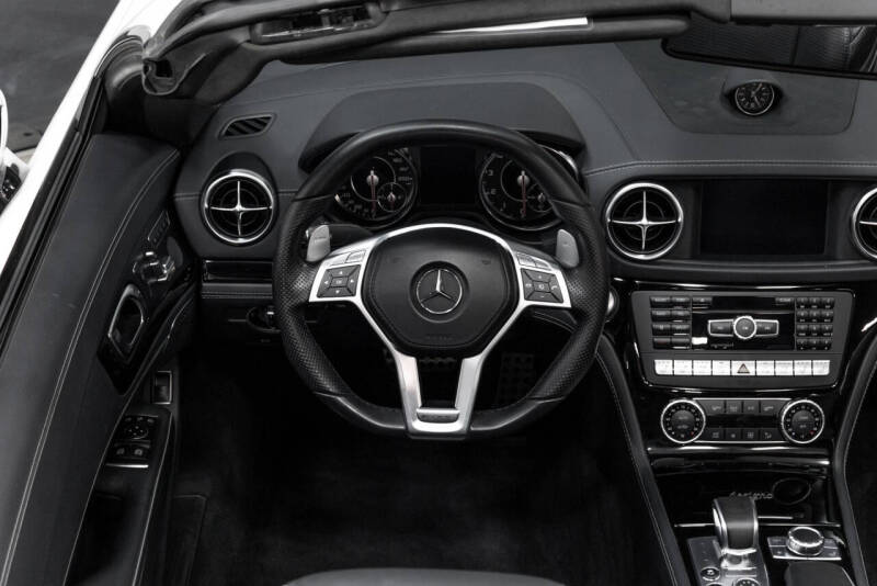 2015 Mercedes-Benz SL-Class SL 63 AMG