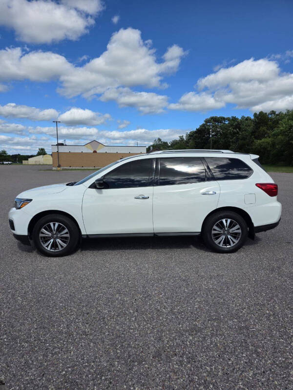 2017 Nissan Pathfinder S