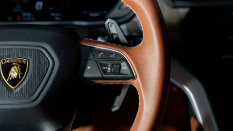 2024 Lamborghini Urus S