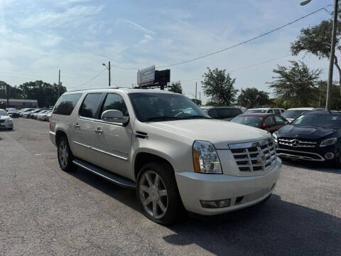 2013 Cadillac Escalade ESV Luxury