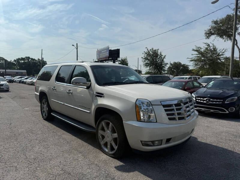 2013 Cadillac Escalade ESV Luxury
