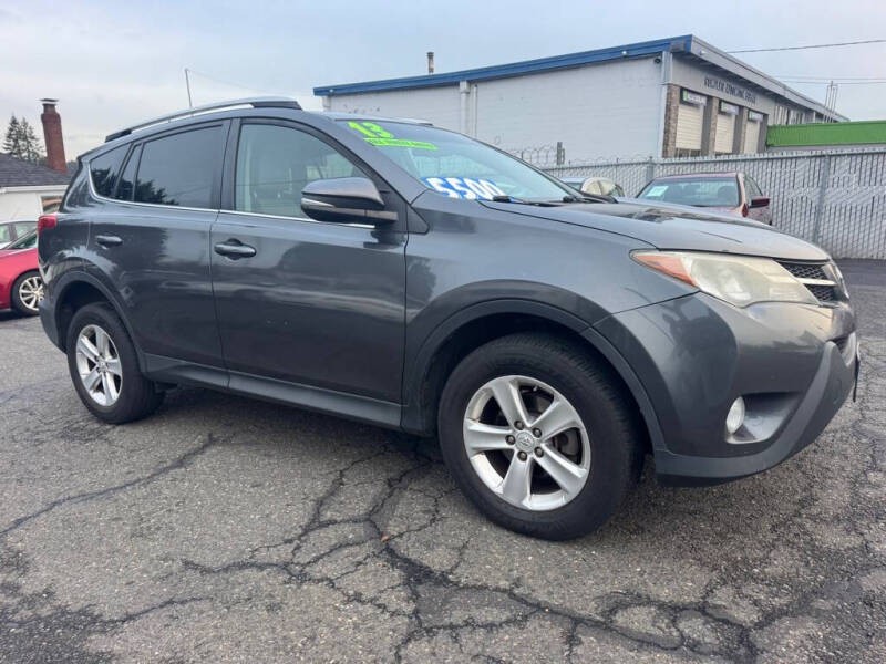 2013 Toyota RAV4 XLE