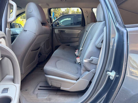 2014 Chevrolet Traverse LS