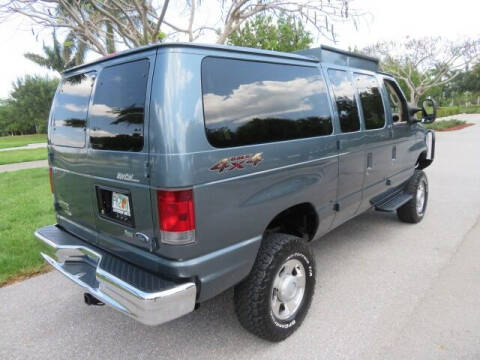 2013 Ford E-Series E-150 XLT