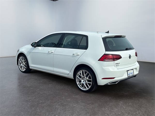 2021 Volkswagen Golf TSI