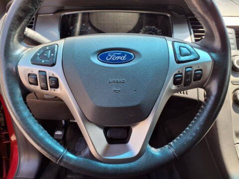 2014 Ford Taurus SEL