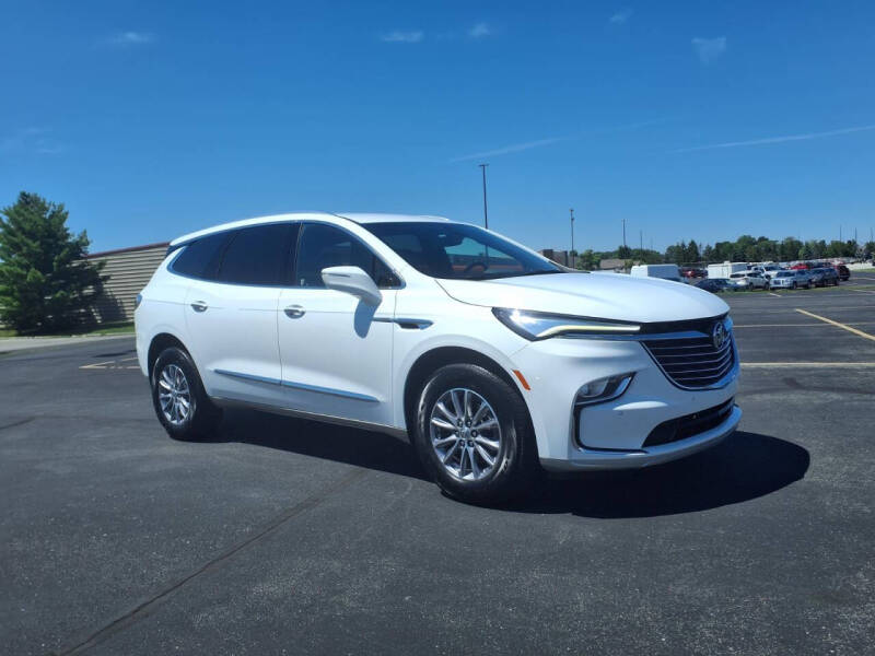 2023 Buick Enclave Essence