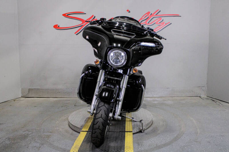2015 Harley-Davidson Street Glide Special