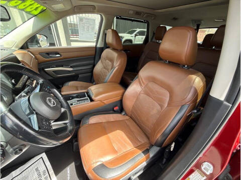 2022 Nissan Pathfinder Platinum