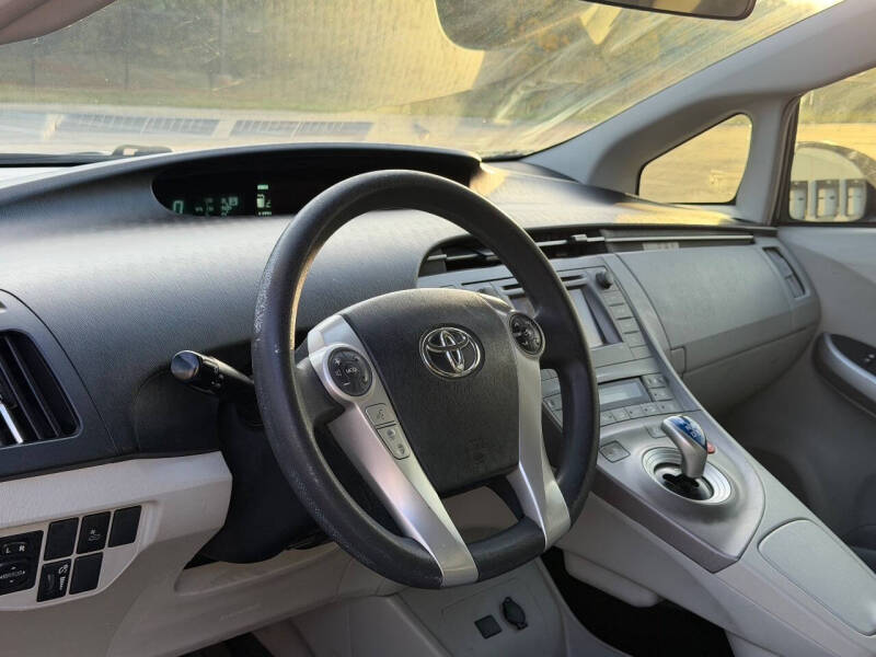 2013 Toyota Prius Three
