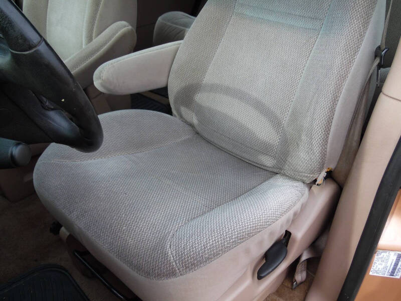 1995 Ford Windstar LX