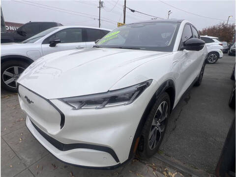 2023 Ford Mustang Mach-E Premium
