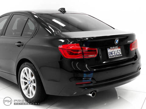 2016 BMW 3 Series 320i