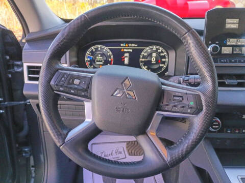 2024 Mitsubishi Outlander