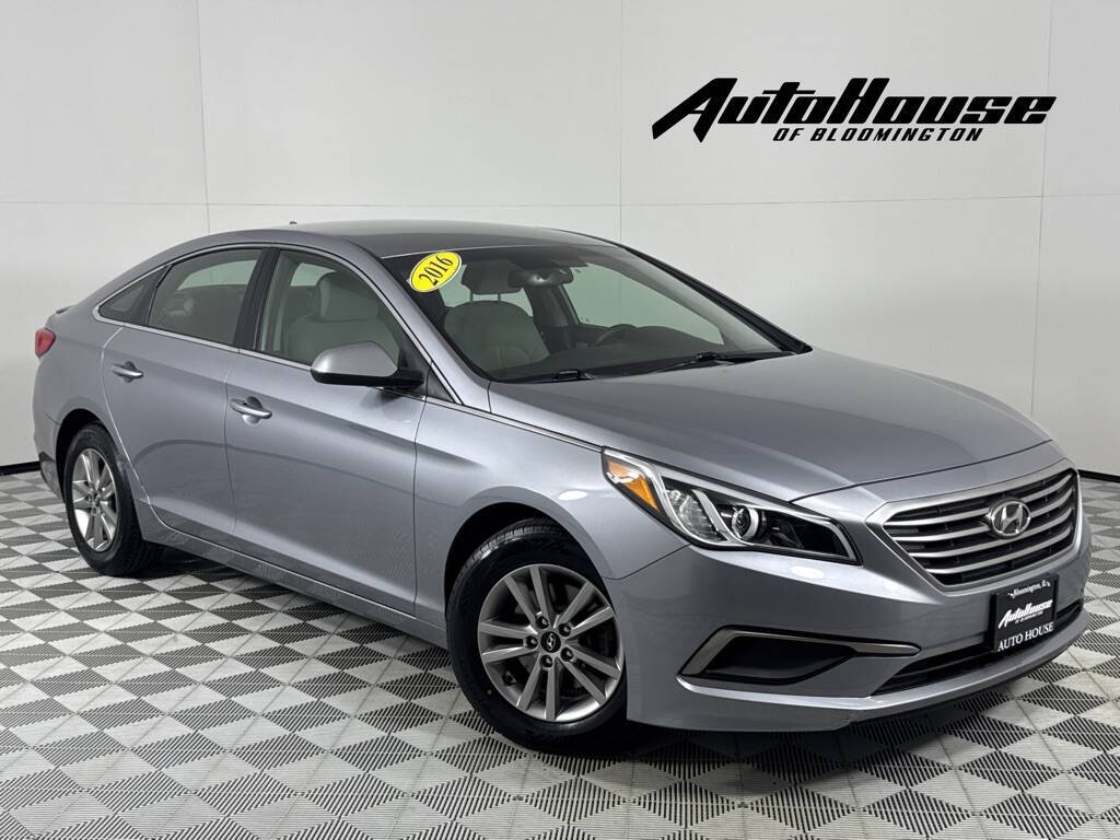 2016 Hyundai Sonata SE's photo