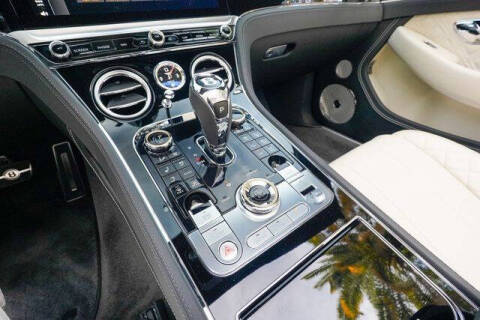 2024 Bentley Continental