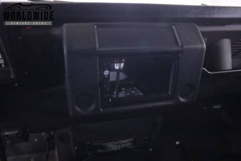 1984 Land Rover Defender