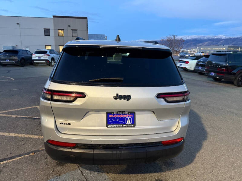 2024 Jeep Grand Cherokee L Altitude